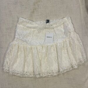 Forever 21 Ivory Lace Mini Skirt